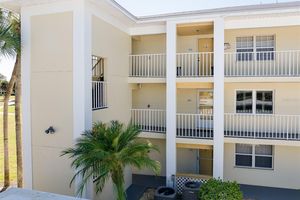 433 CERROMAR LN 430, VENICE, FL