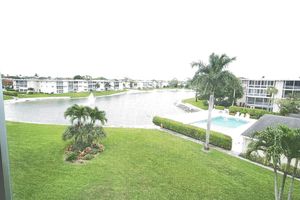2728 GARDEN DR N APT 415, LAKE WORTH BEACH, FL