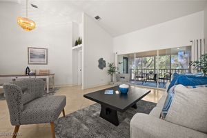 8370 EXCALIBUR CIR J4, NAPLES, FL