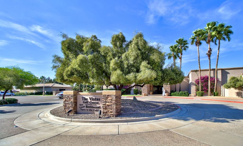 The Links Neighborhood Grill