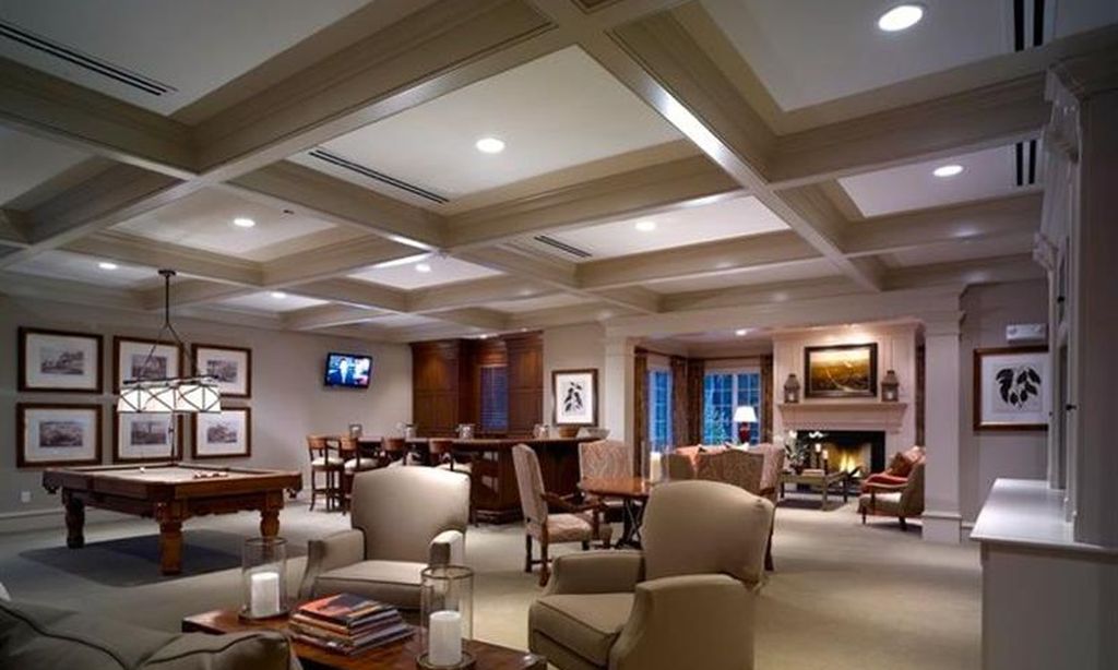 Bar & Billiards Table