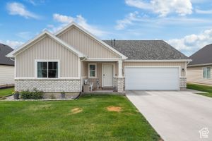 823 N 980 W, TREMONTON, UT
