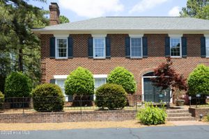 3 DRAYTON CT, SOUTHERN PINES, NC