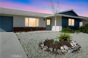1140 W WESTMONT AVE, HEMET, CA