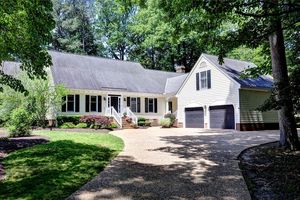 4 BURGH CRSE, WILLIAMSBURG, VA