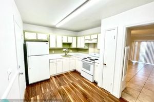 2061 NW 47TH TER APT 210, LAUDERHILL, FL
