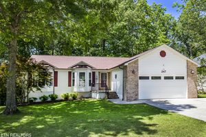 247 LAKEVIEW DR, CROSSVILLE, TN
