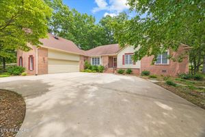 103 WICKHAM LN, CROSSVILLE, TN