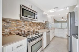 1131 VIOLET TER APT 104, DELRAY BEACH, FL