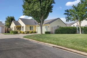 732 YOUNG CT, GALT, CA