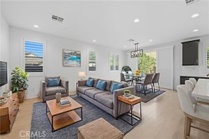 11702 GLENRIDGE RD, CORONA, CA