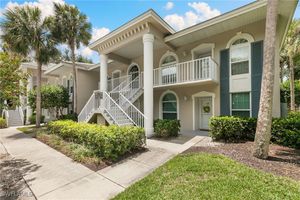 8161 TWELVE OAKS CIR APT 512, NAPLES, FL