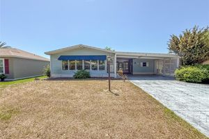 608 SAINT ANDREWS BLVD, LADY LAKE, FL