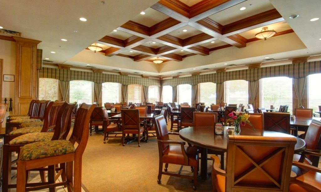 Corral Grill Restaurant & Lounge