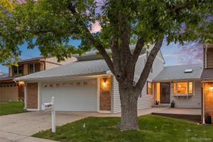 7483 W CEDAR CIR, LAKEWOOD, CO