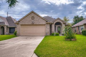 723 REDWOOD BEND LN, PEARLAND, TX