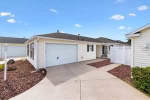 966 TANGLEWOOD PL, THE VILLAGES, FL