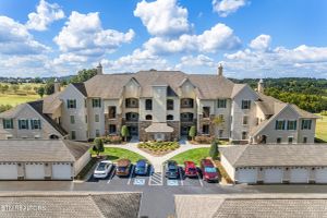 565 RARITY BAY PKWY, VONORE, TN