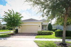 1677 VICTORIA GARDENS DR, DELAND, FL