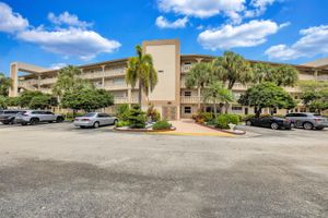 1902 BERMUDA CIR L2, COCONUT CREEK, FL