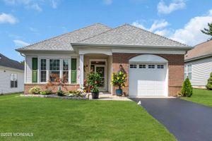 6 GARDENWAYS CT, LAKEWOOD, NJ