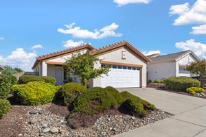 2320 WINDING WAY, LINCOLN, CA