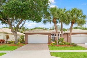 5871 GRAND HARBOUR CIR, BOYNTON BEACH, FL