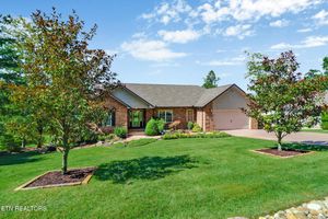 16 VALARIAN TER, CROSSVILLE, TN