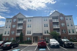 8280 STONE CROP DR E, ELLICOTT CITY, MD
