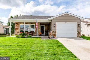 219 HUNTINGTON DR, SOUTHAMPTON, NJ