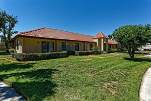 19236 COTTONWOOD DR, APPLE VALLEY, CA