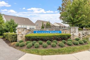 2 FRANCIS DR 412, ANDOVER, MA