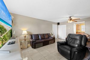 100 LAKE CAROL DR, WEST PALM BEACH, FL
