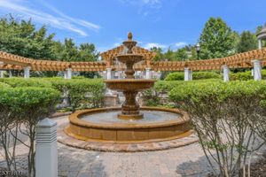 158 VICTORIA DR, BRIDGEWATER, NJ