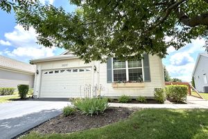 21217 LILY LAKE LN, CREST HILL, IL