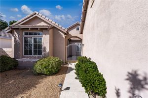19598 ROLLING GREEN DR, APPLE VALLEY, CA