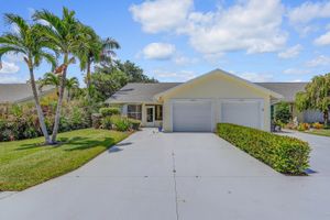 11006 SE SEA PINES CIR, HOBE SOUND, FL