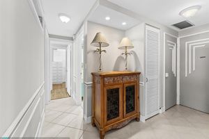 3333 NE 34TH ST 504, FORT LAUDERDALE, FL