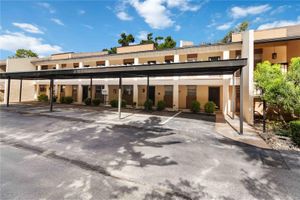 2522 CLUBHOUSE DR UNIT 204, SARASOTA, FL