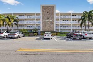 425 GRANTHAM B, DEERFIELD BEACH, FL