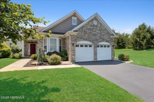 213 BLACKBERRY WAY # 213, MONROE, NJ