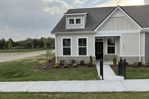 100 SIDLAW PASS, SMYRNA, TN
