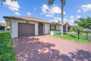 2035 SW 15TH CT, DEERFIELD BEACH, FL