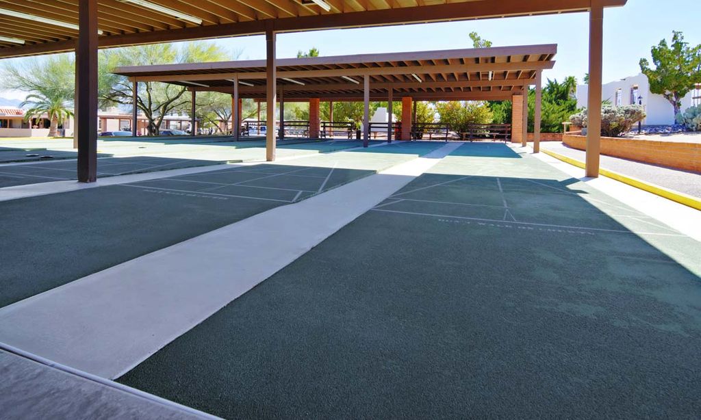 6 Shuffleboard Courts