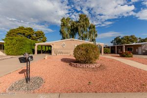 9422 E LAKESIDE DR, SUN LAKES, AZ