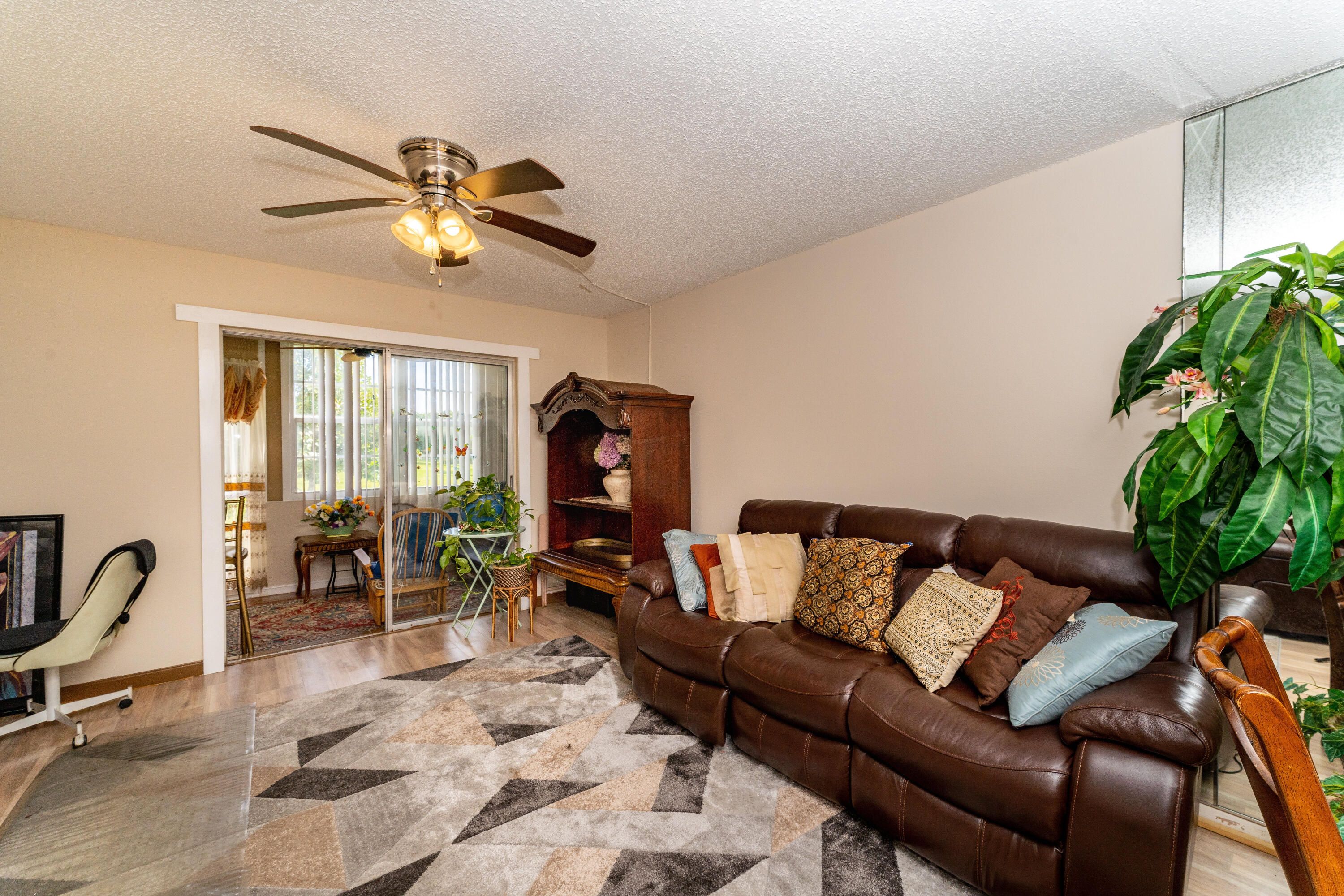 image of property at 300 NE 26th Avenue 113