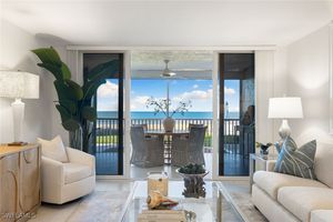1919 GULF SHORE BLVD 101, NAPLES, FL