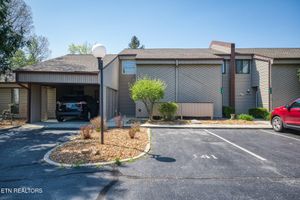 7 LAKESHORE CIR UNIT 141, CROSSVILLE, TN