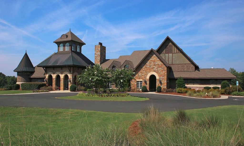 The Palisades Country Club