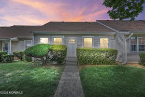 41 PIAZZA SAN PAOLA C, FREEHOLD, NJ